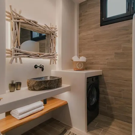 Naxos Privilege * Agia Anna (Naxos)