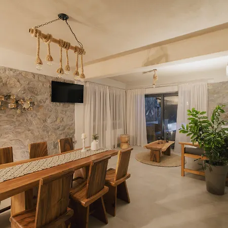 Naxos Privilege Villa