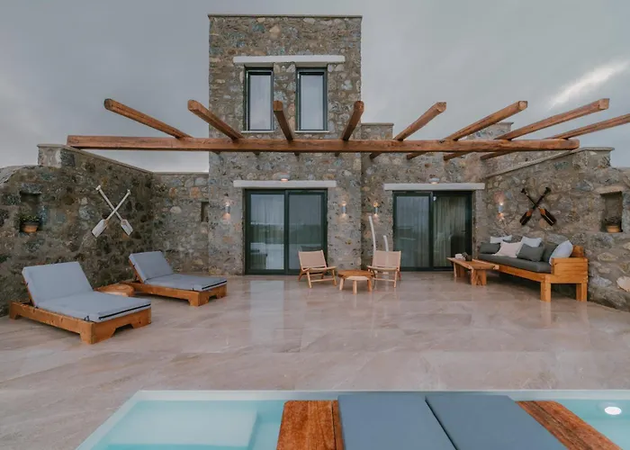 Naxos Privilege Villa
