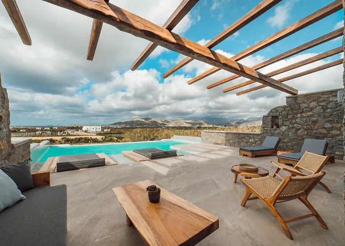 Naxos Privilege * Agia Anna (Naxos)