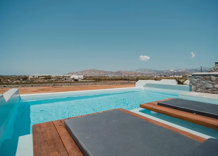 Naxos Privilege Willa *