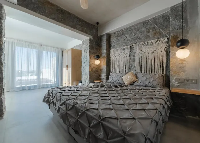 Naxos Privilege Villa *