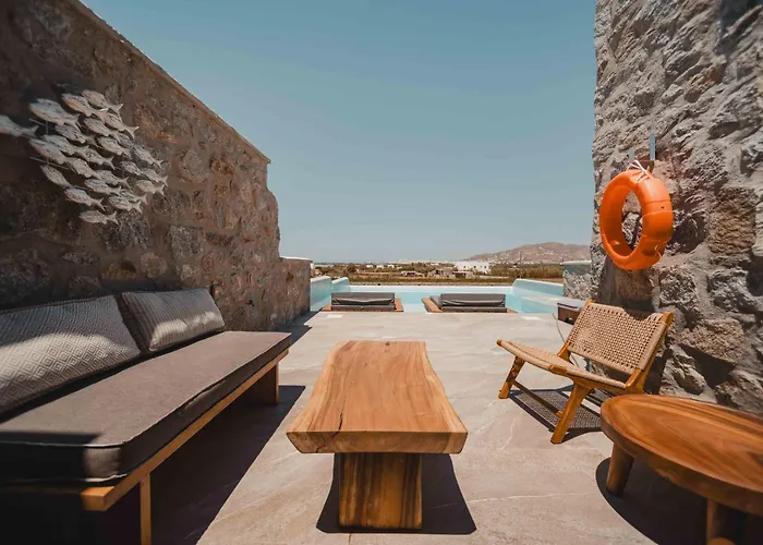 Naxos Privilege Willa Agia Anna (Naxos)