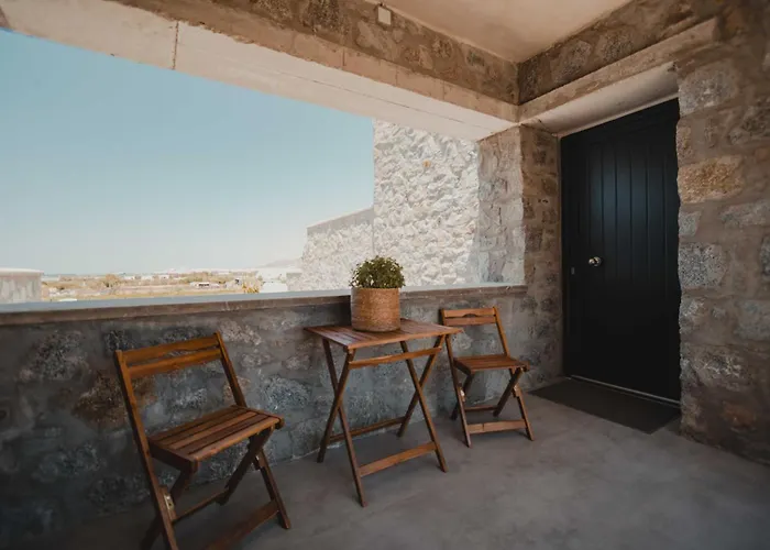 Naxos Privilege Willa