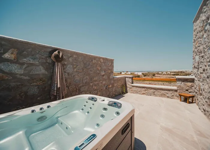 Naxos Privilege * Agia Anna (Naxos)