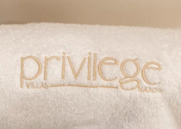 Naxos Privilege Willa